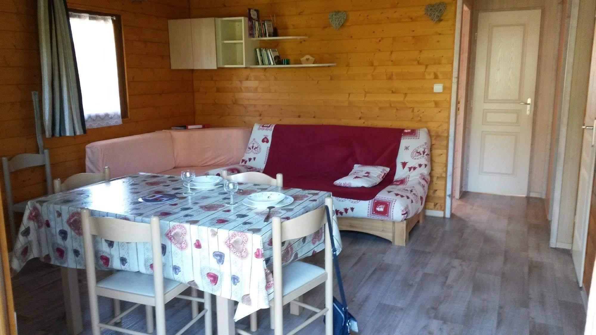 Chalets Du Lac Arcizans-Avant Екстериор снимка